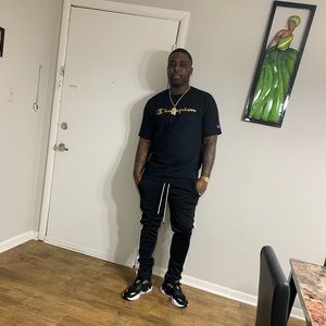 Meet your Posher, Reginald